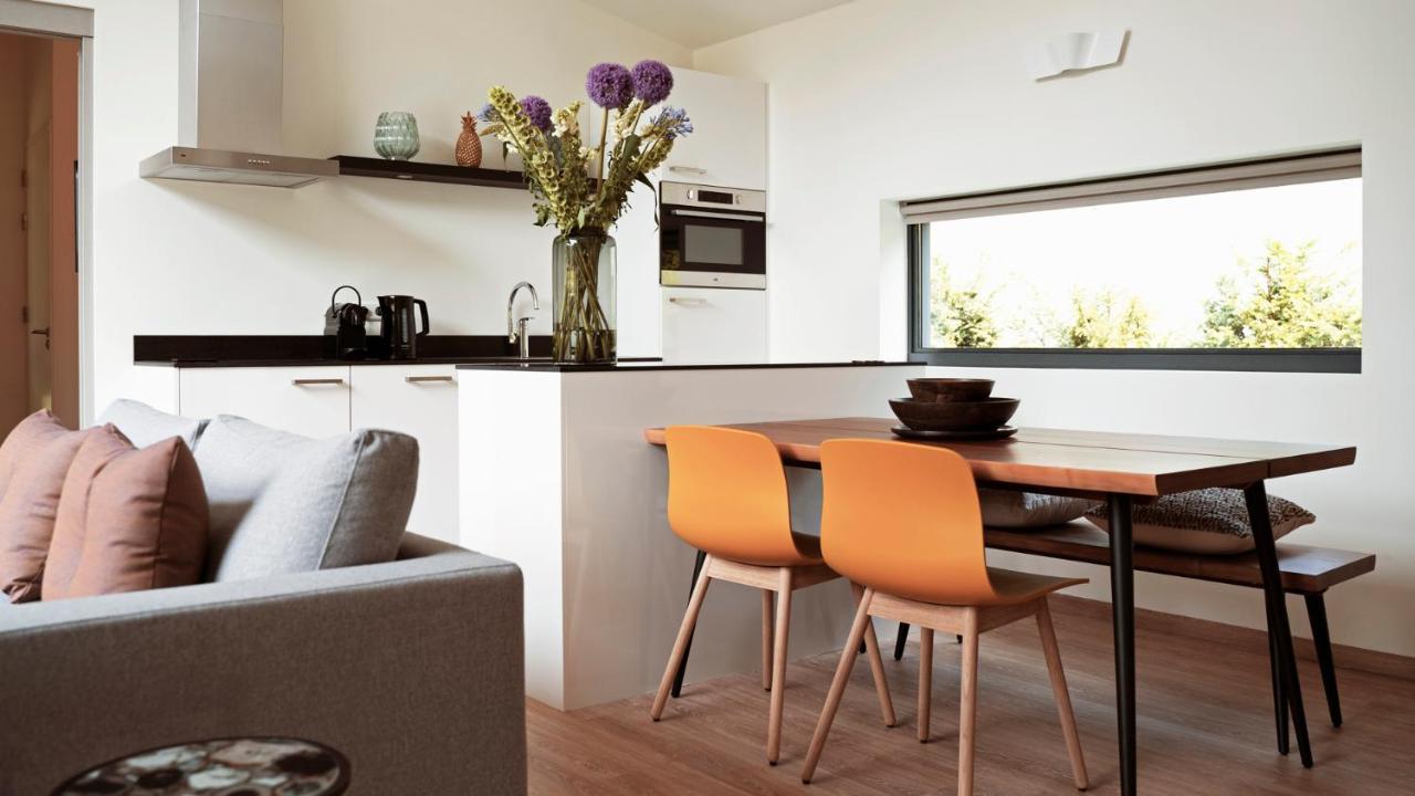 Dutchen Suitelodges Gooilanden Loosdrecht Exterior foto
